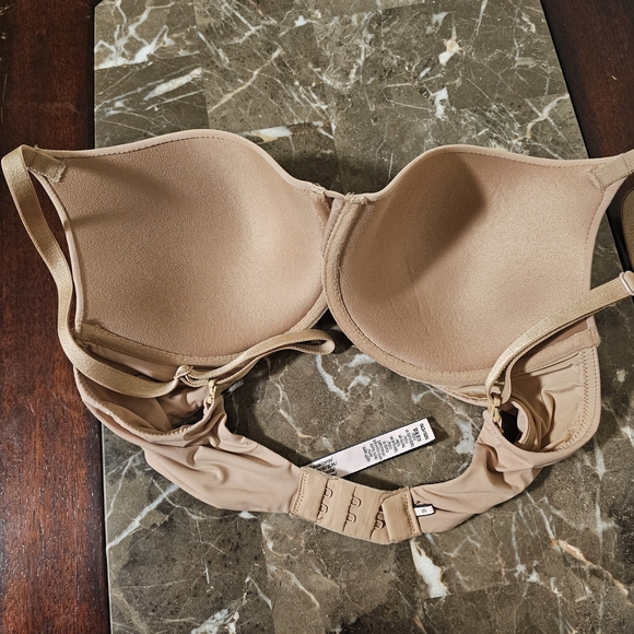 Victoria's Secret Tan, Blue, and Black Bra Trio All 32D - Picture 4 of 10